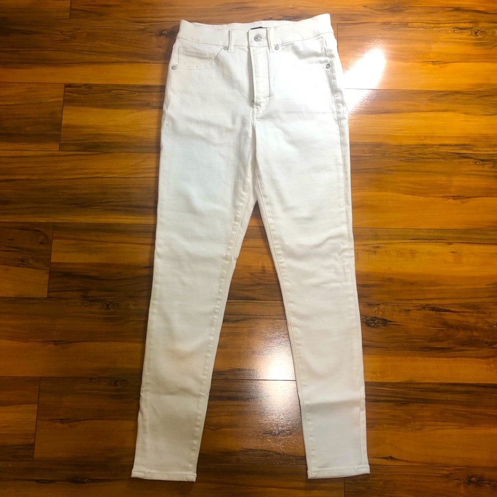 Express- White High Rise Skinny Jeans/ Size 4R